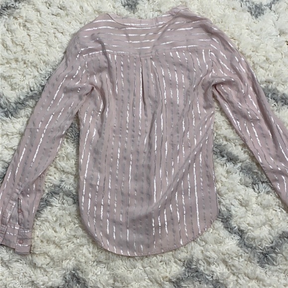 LIKE NEW Express pinstripe top - Picture 4 of 4